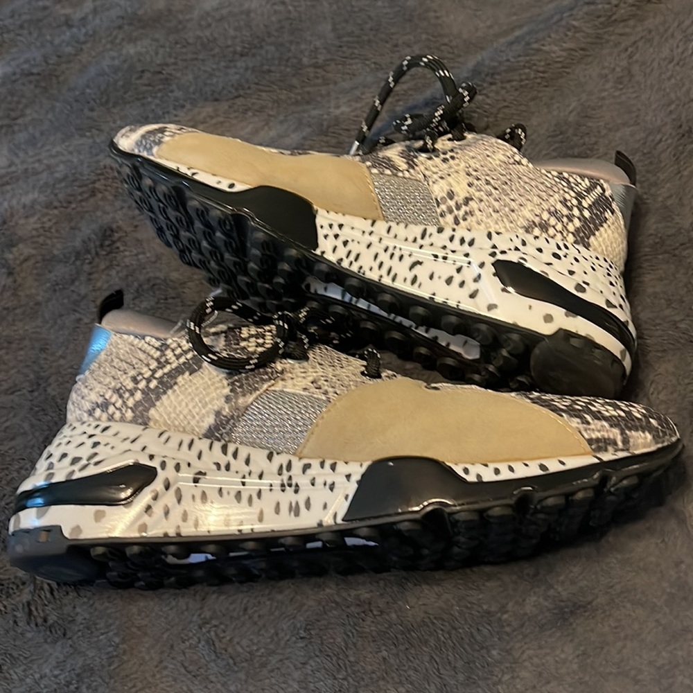 Steve Madden Worn Once Like New Condition - Size … - image 5